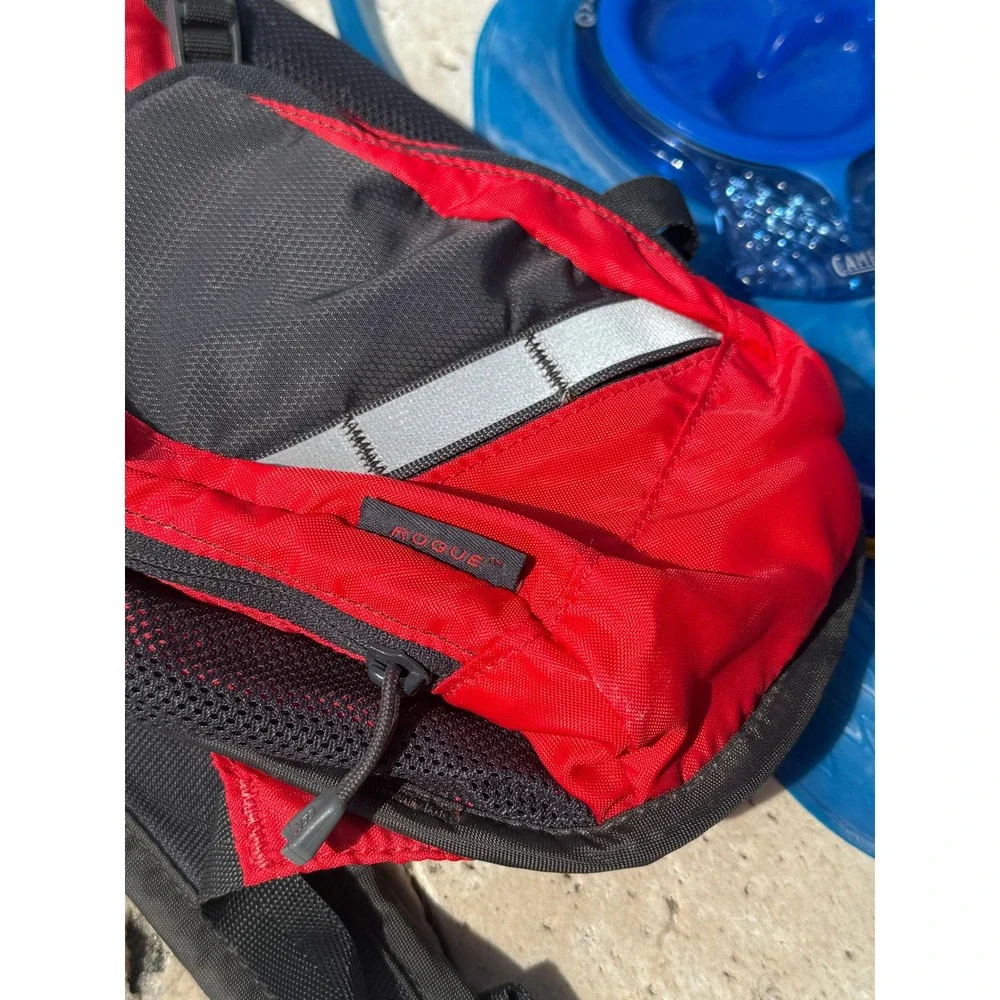 Camelbak Hydration Pack Backpack Hiking Running Biking Water Reservoir Red Black